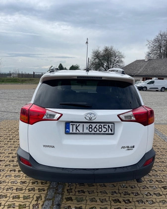 Toyota RAV4 cena 57900 przebieg: 216000, rok produkcji 2015 z Chęciny małe 121